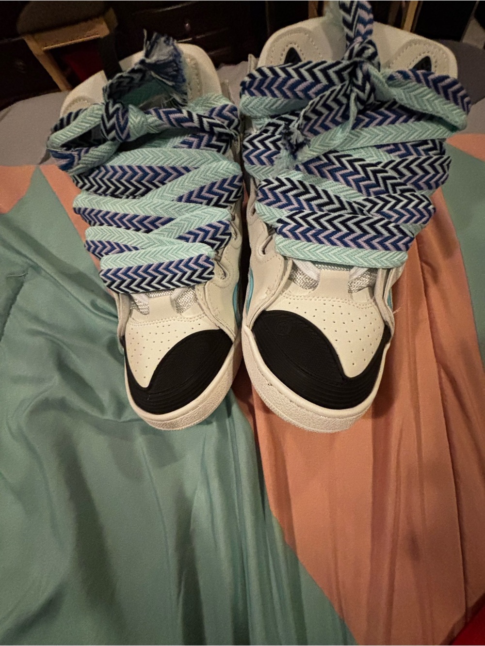 Lanvin Curb Blue and White